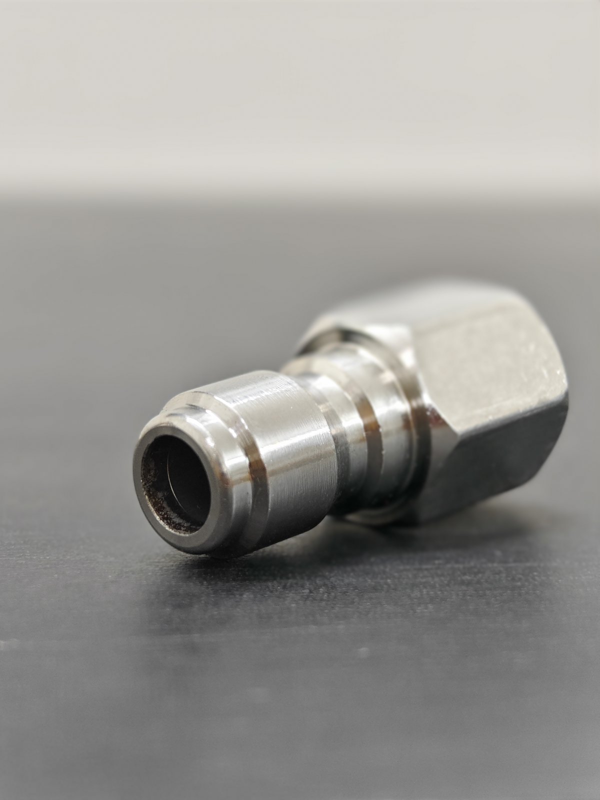 Connector 3/8″ M → 3/8″ Plug — Stainless Steel 201 — GKF-SPR-0130
