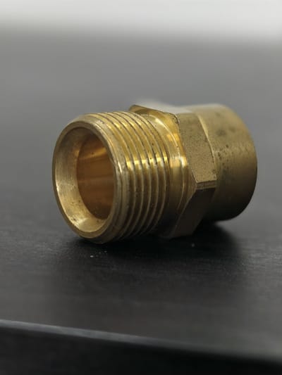 Connector M22/14 M → 3/8″ F — Brass — GKF-SPR-0135